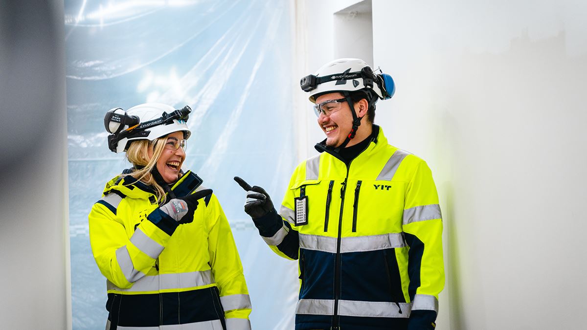”Vala oman urasi sokkeli.”